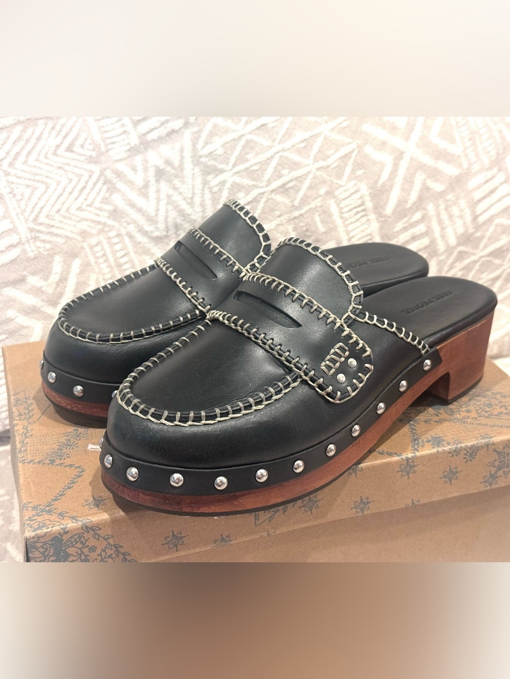 Free People Blanket Stitch Clogs Black Leather Studded Mule Clogs 8.5 - Picture 1 of 8